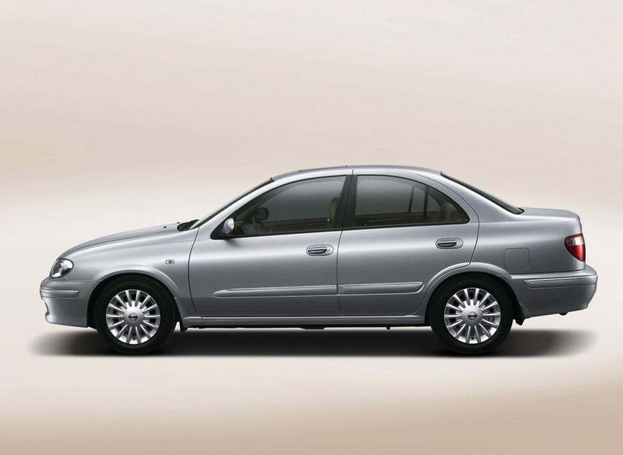  Nissan Sunny 2000 года  (фото 8 из 8)
